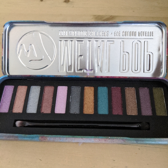 Metal Pop -Metallic Shimmers Eyeshadow Palette - Picture 2 of 2